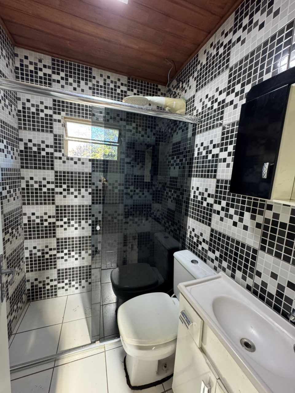 WhatsApp Image 2025-10-05 at 21.30.00